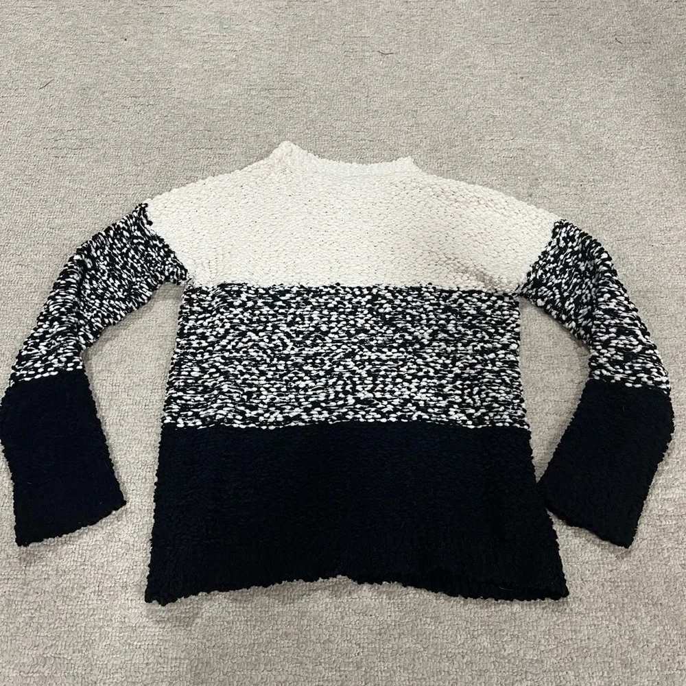 Mystree Cozy Sweater Black and White - Picture 6 of 6